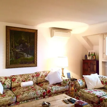 Appartamento Bright Attic Luminosa Mansarda *